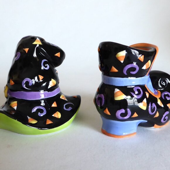 NEW 2003 SPOOKY HOLLOW WITCH HAT BOOT CERAMIC SALT PEPPER SHAKER SET - Picture 7 of 15